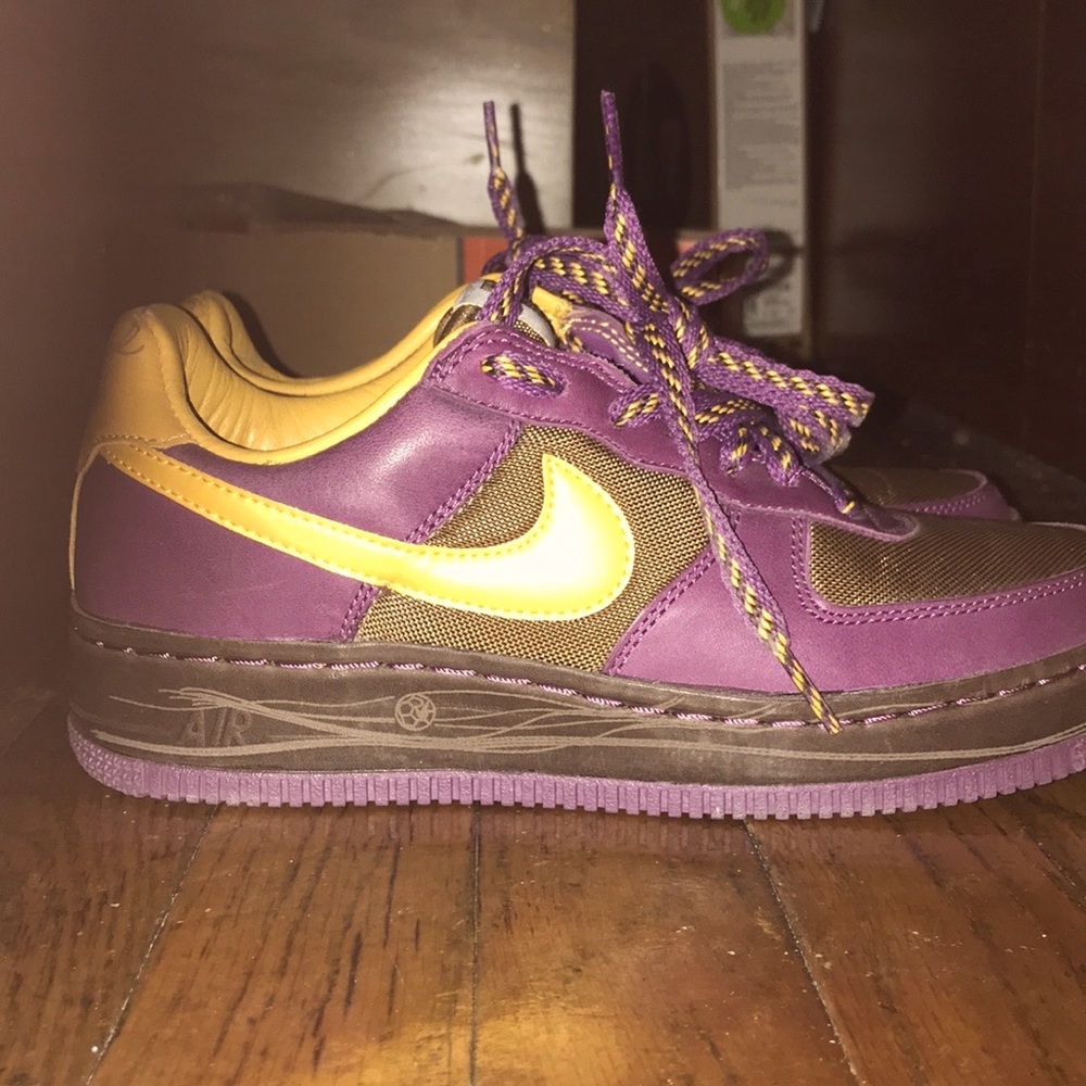 Nike Air Force 1 inside out sz 6